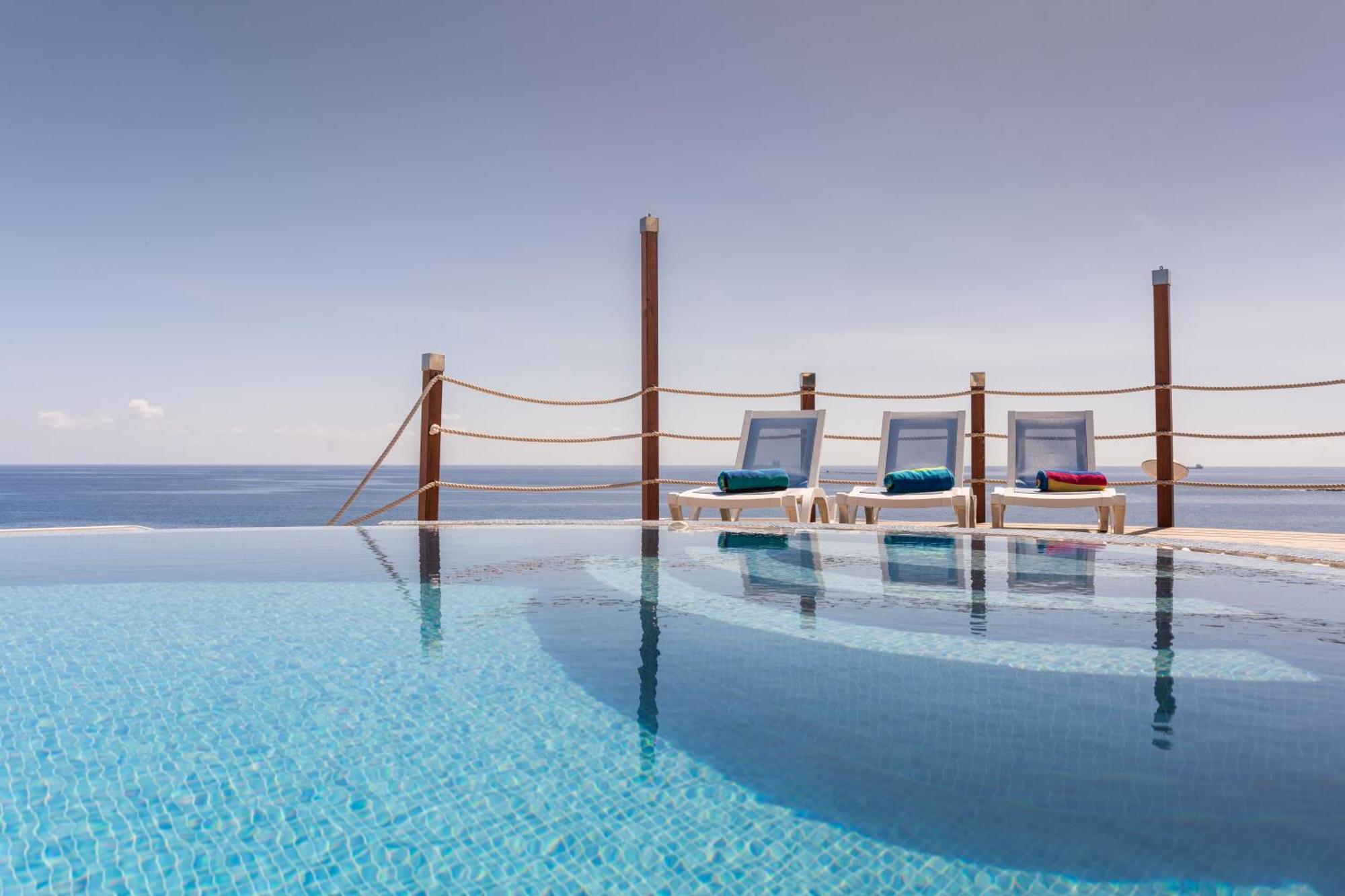 Апартаменти Waters-Edge Complex Марсаскала Екстер'єр фото